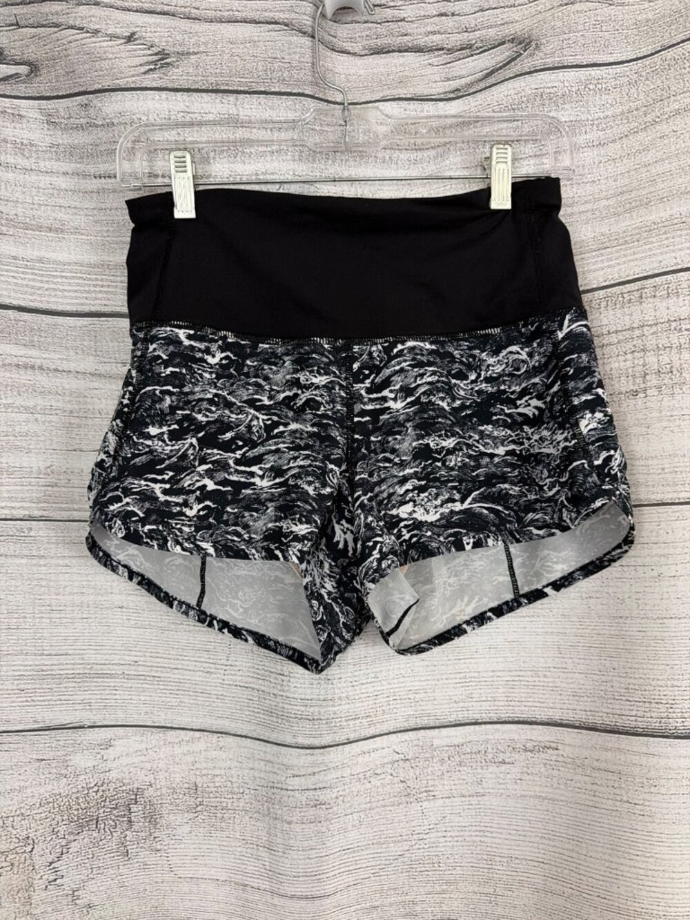 Lululemon Run Times Short Size 4